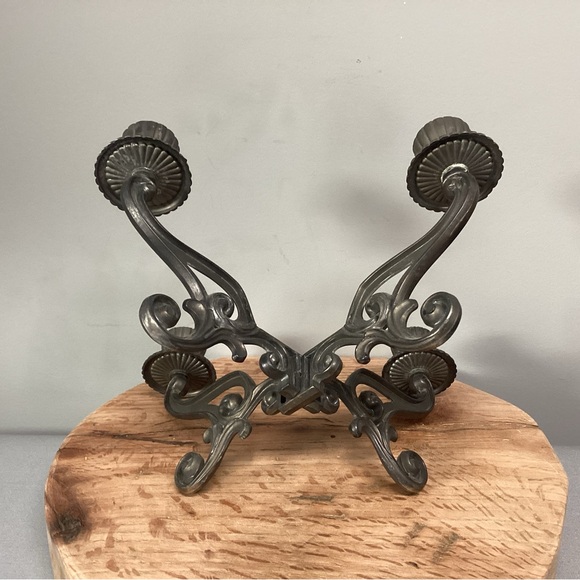 Vintage Pewter Metal Alloy 4 Prong Taper Candle Holder - Aged Look / Excellent - Picture 4 of 9